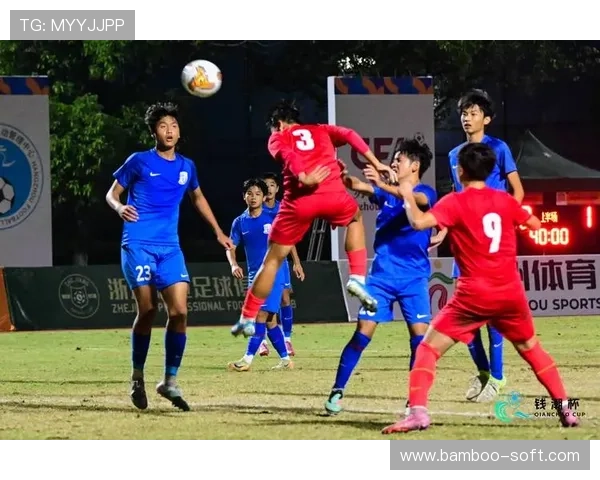 杭州足球队进攻革新探索：战术创新与球队未来发展之路